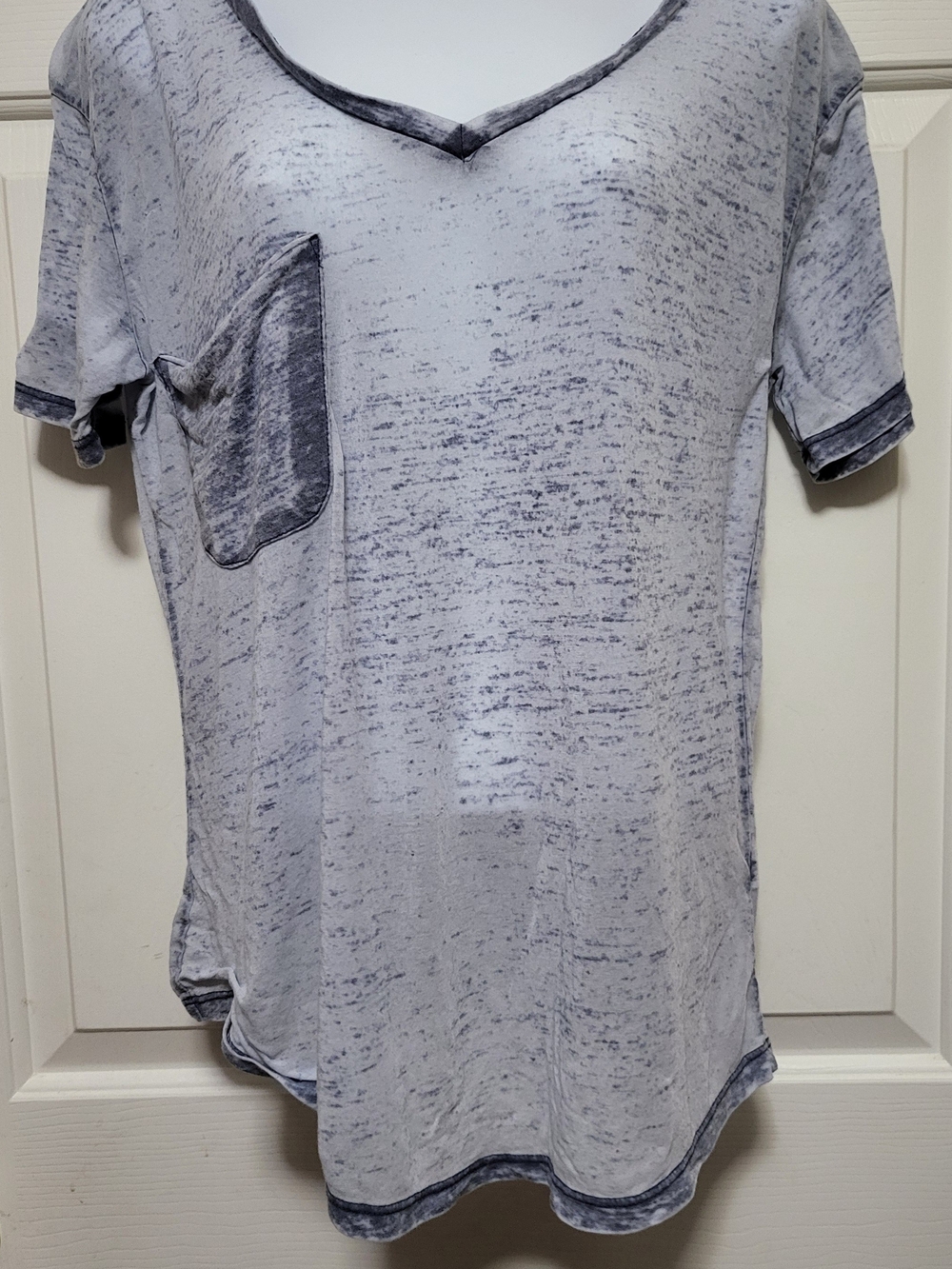Light & Sheer Grayish-blue Washed V-Neck Pocket T-Shirt for Women